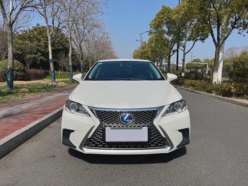 Lexus CT 2018