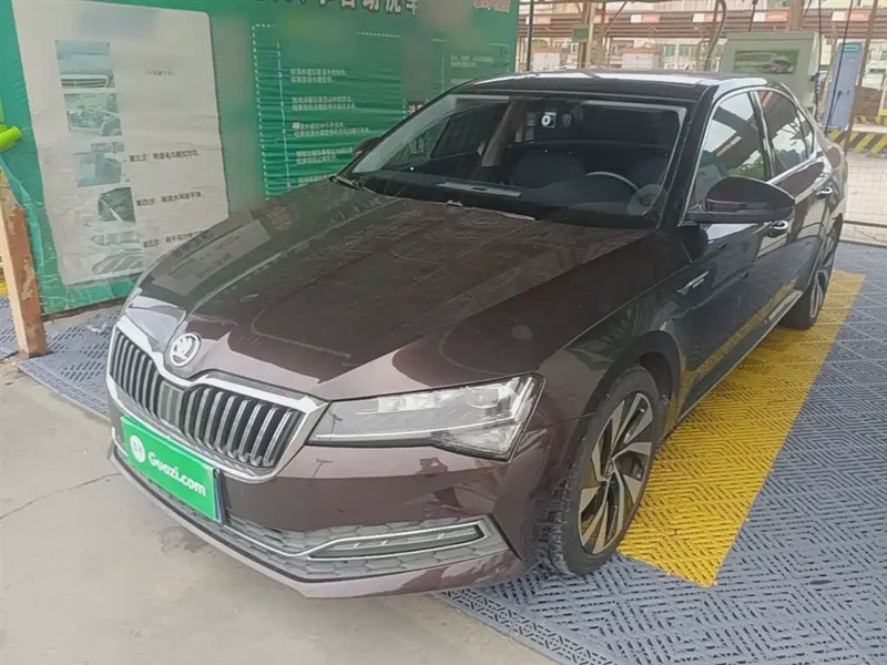 Skoda Superb