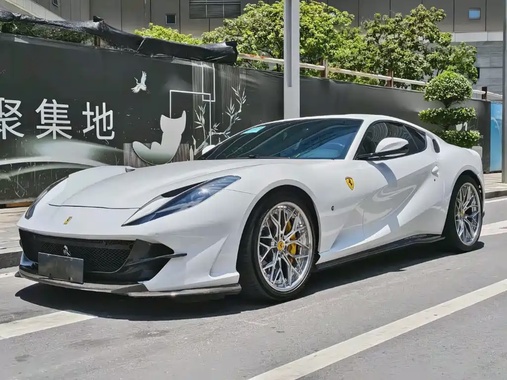 Ferrari 812 2018
