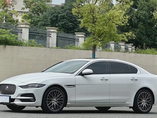 Jaguar XE 2021