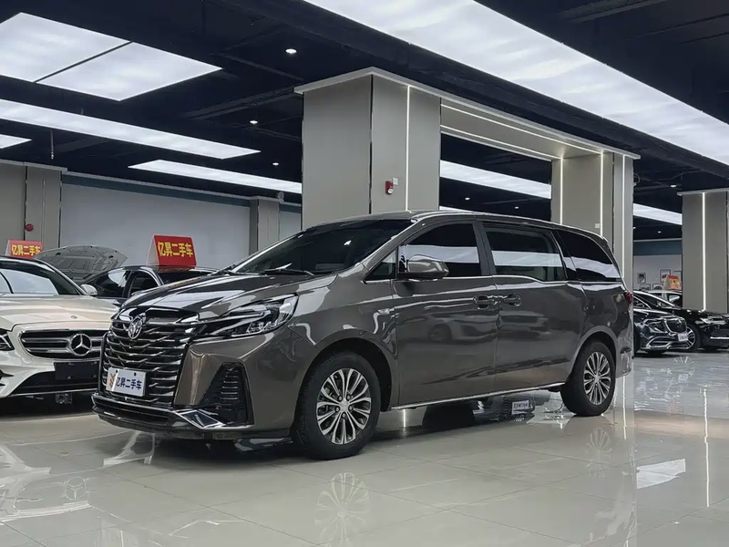 Buick GL8