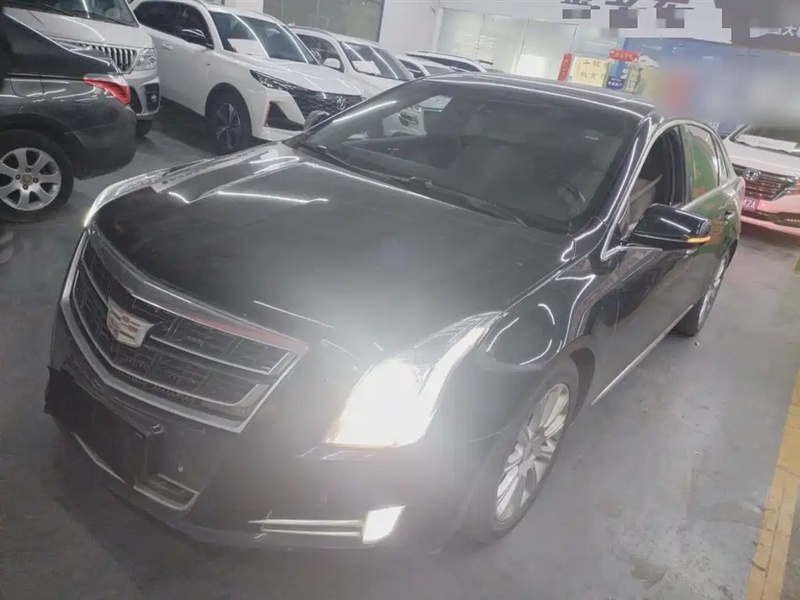 Cadillac XTS