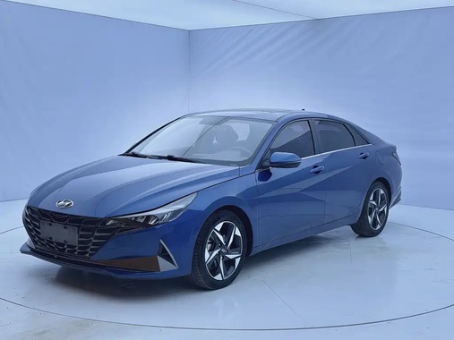 Hyundai Elantra 2022