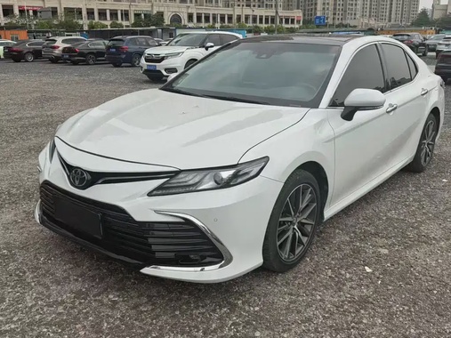 Toyota Camry 2022