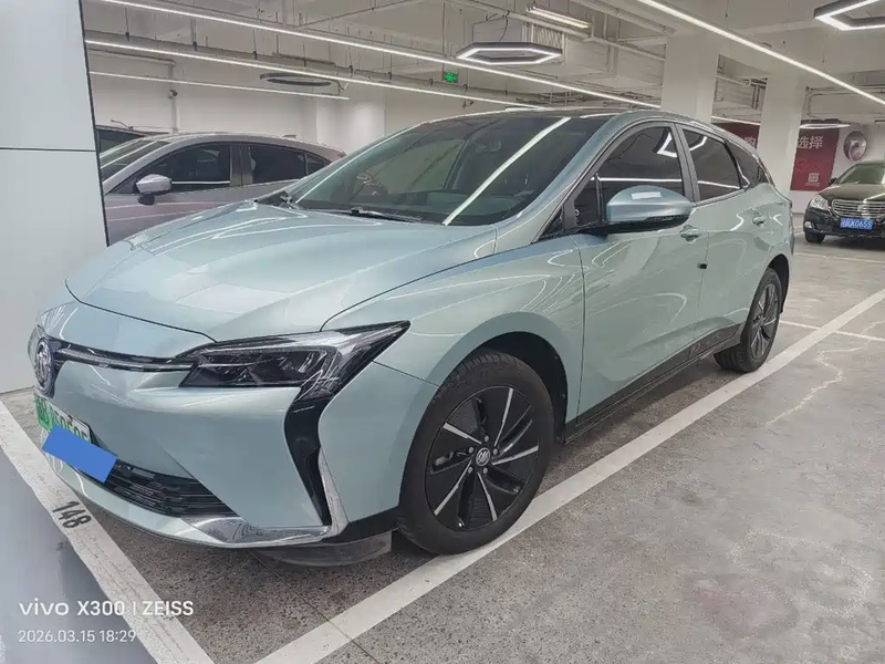 Buick Velite 6