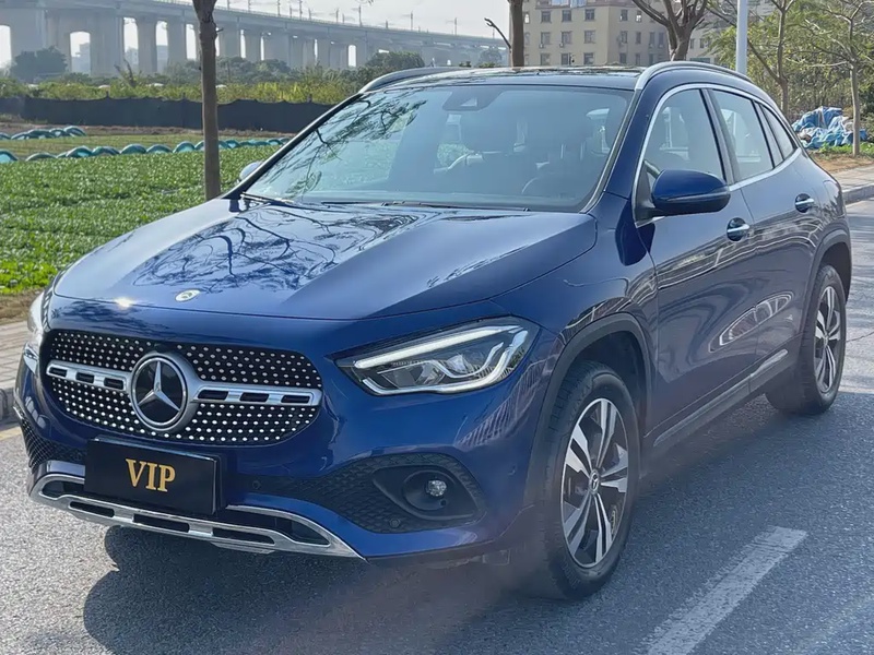 Mercedes-Benz GLA-Class