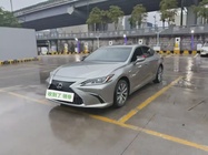 Lexus ES 2019