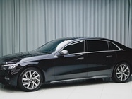 Mercedes-Benz E-Class 2025