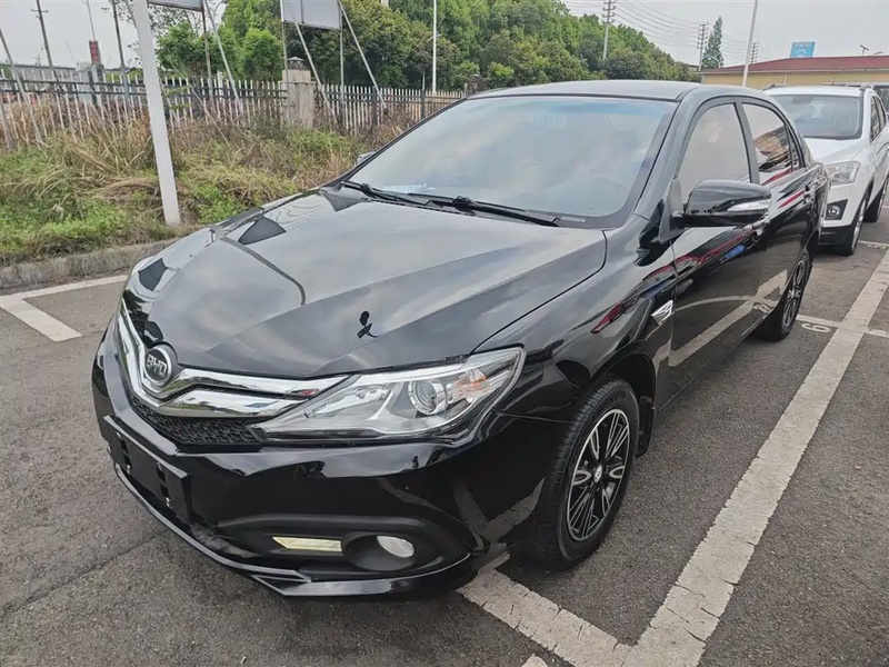 BYD F3
