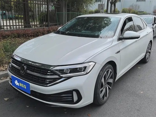 Volkswagen Sagitar 2022