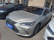 Lexus ES 2021