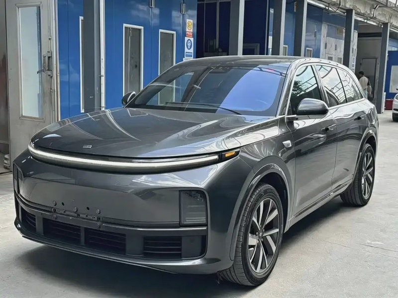 Li Auto L7