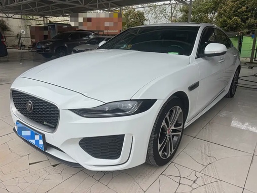Jaguar XE 2021