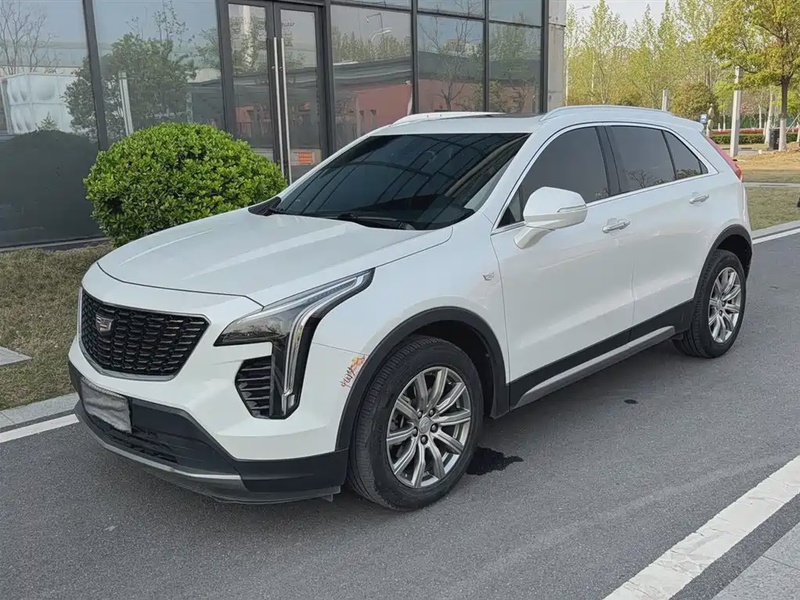 Cadillac XT4