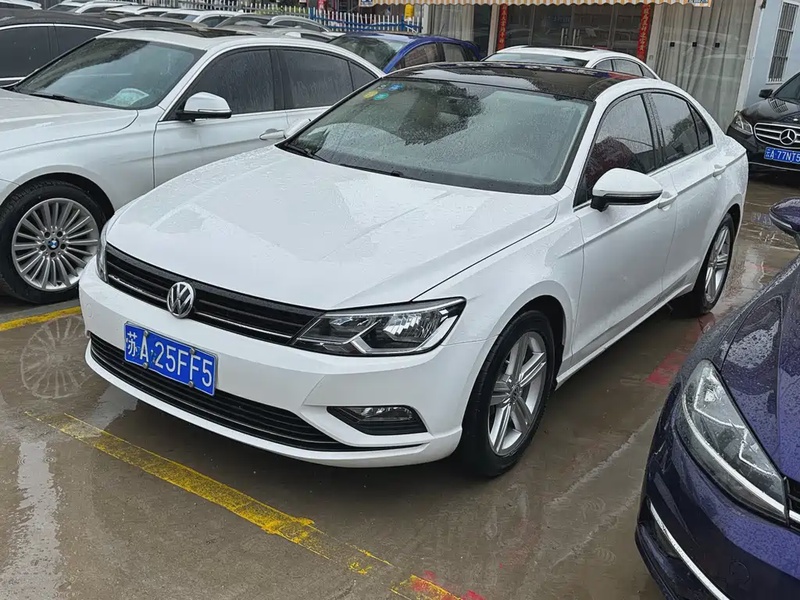 Volkswagen Lamando