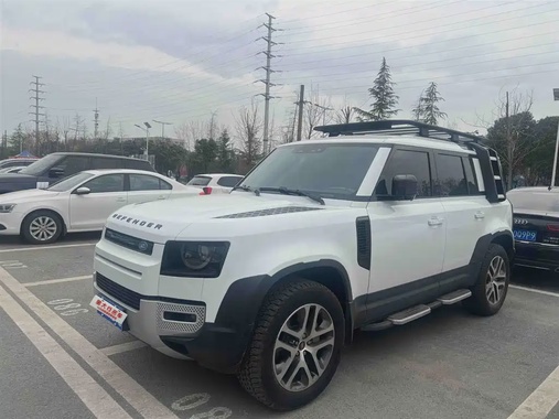 Land Rover Defender 2024