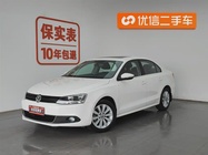 Volkswagen Sagitar 2015