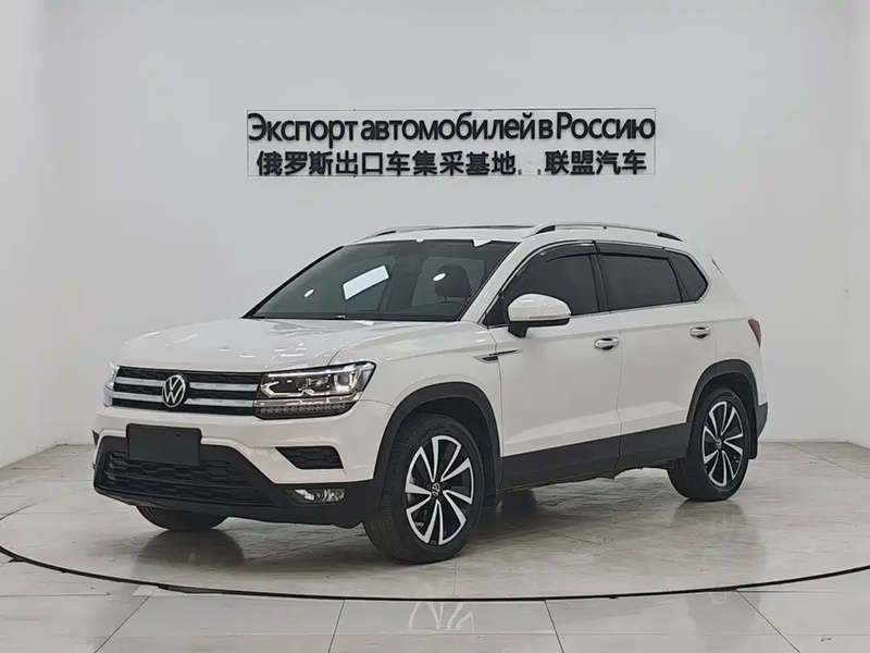 Volkswagen Tharu