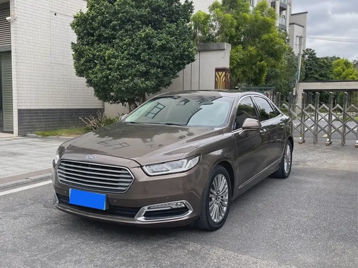 Ford Taurus 2016