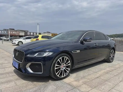 Jaguar XF 2022