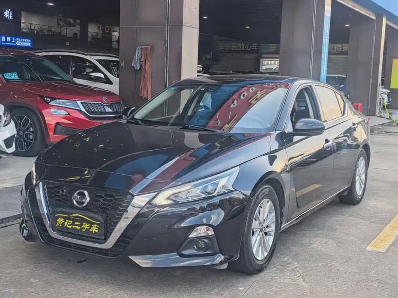 Nissan Teana