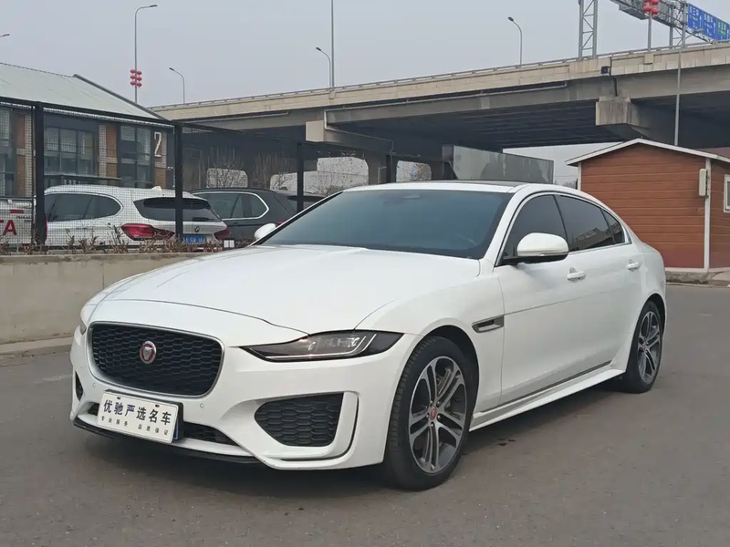 Jaguar XEL
