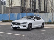 Volvo S60 2025