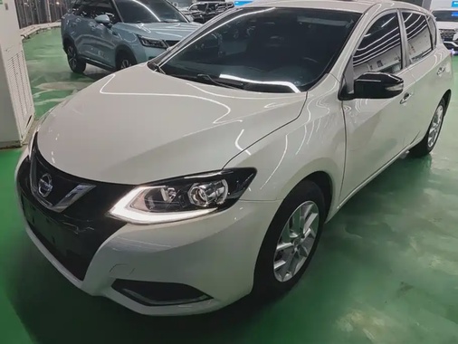 Nissan Tiida 2023