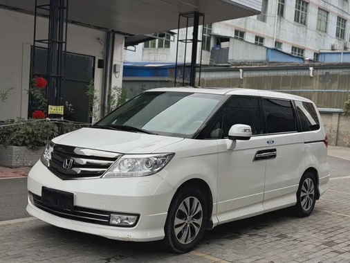 Honda Elysion 2015