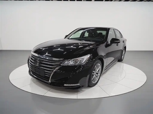 Toyota Crown 2017