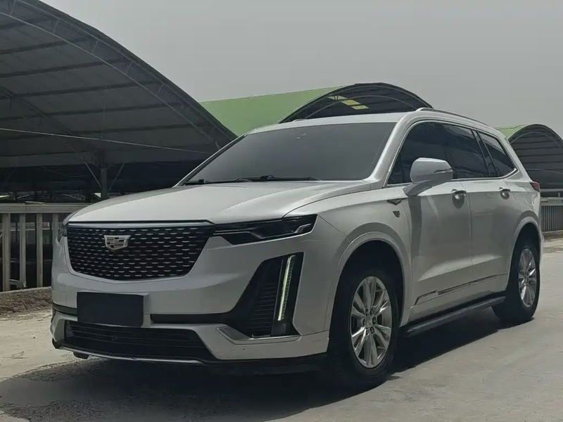 Cadillac XT6