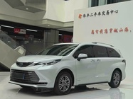 Toyota Sienna 2022