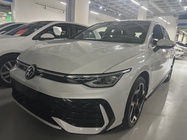 Volkswagen Golf 2024