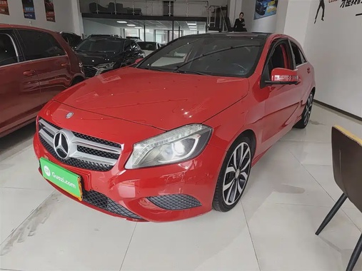Mercedes-Benz A-Class 2015