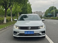 Volkswagen Sagitar 2018
