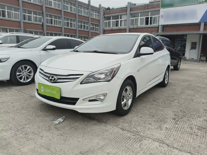 Hyundai Verna