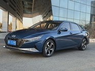 Hyundai Elantra 2022
