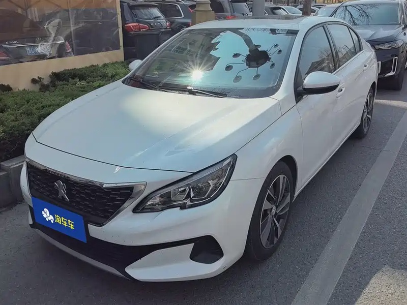 Peugeot 408