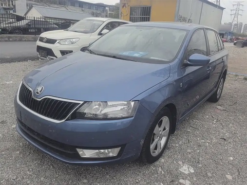 Skoda Rapid Spaceback 2015