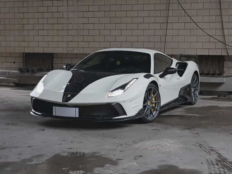 Ferrari 488