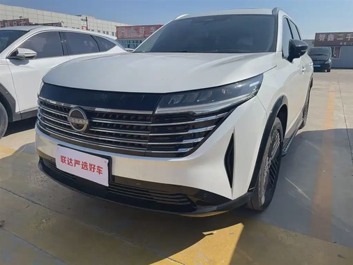 Nissan Teramont 2024