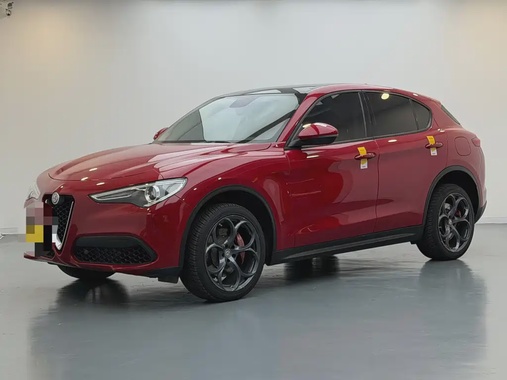 Alfa Romeo Stelvio 2019