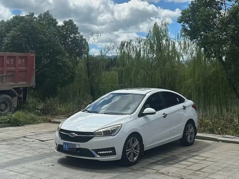 Chery Arrizo 5
