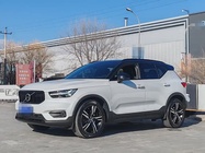 Volvo XC40 2021