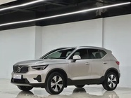 Volvo XC40 2024