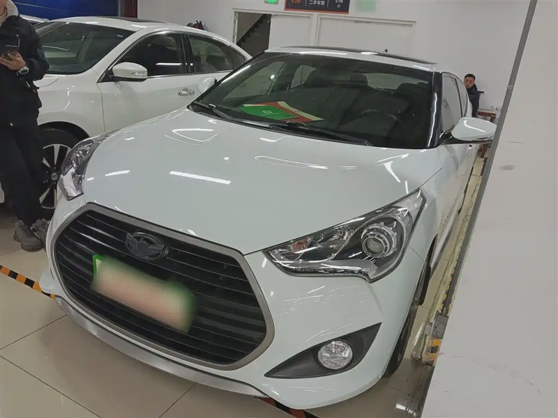 Hyundai Veloster