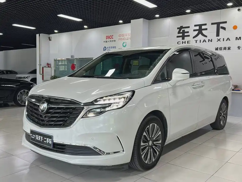 Buick GL8