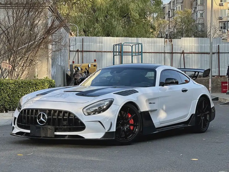 Mercedes-Benz AMG GT