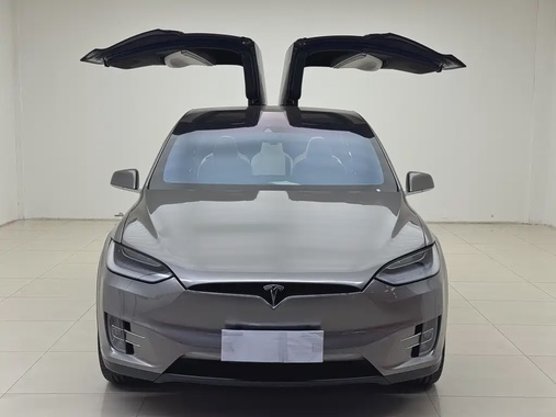 Tesla Model X 2016