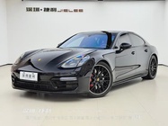 Porsche Panamera 2023